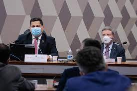 Comissão presidida por Davi Alcolumbre aprova saneamento básico como direito social na Constituição