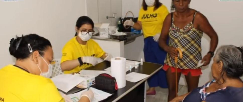 Prefeitura realiza blitz de conscientização do combate as Hepatites Virais