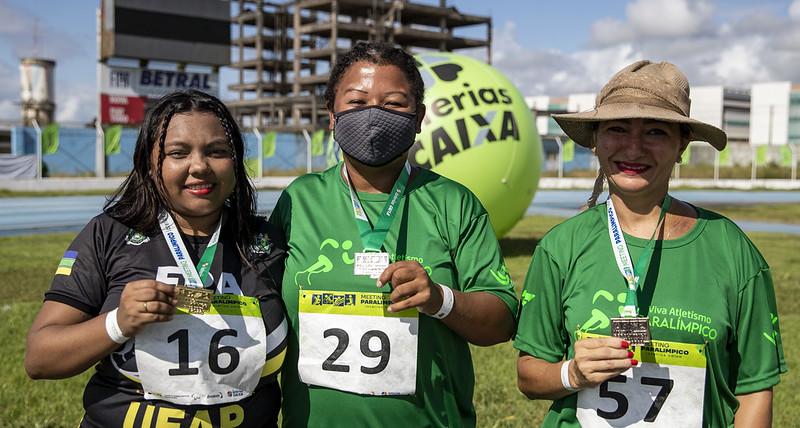 Amapaense quebra dois recordes brasileiros a 13km de casa no Meeting Loterias Caixa em Macapá