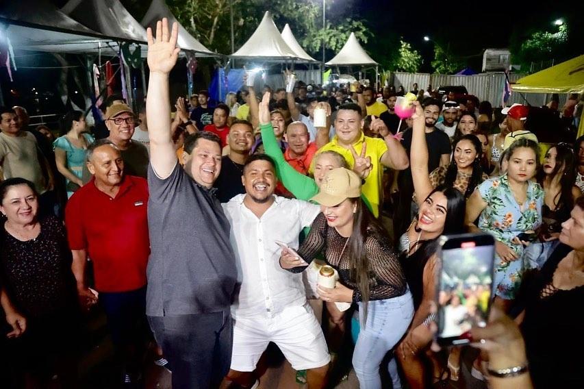 Davi recebe adesão da juventude de Santana e Laranjal do Jari e apoio de sindicalistas