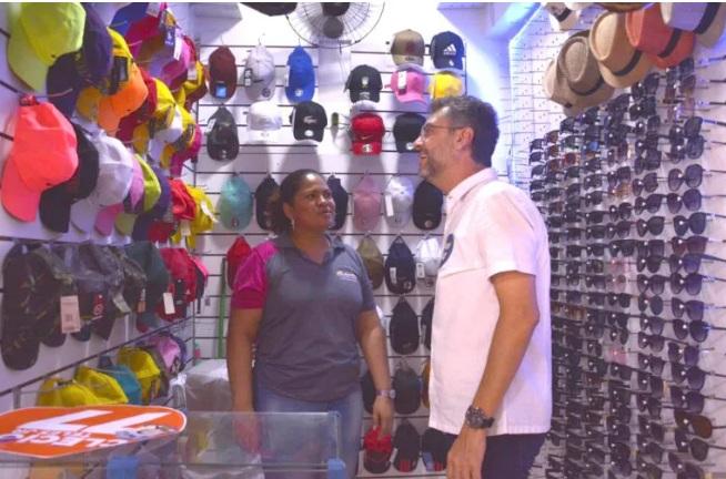 Clécio defende a abertura de mais espaços como o Shopping Popular de Macapá