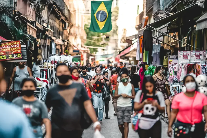 Brasil tem 207,8 milhões de habitantes, revela prévia do Censo 2022