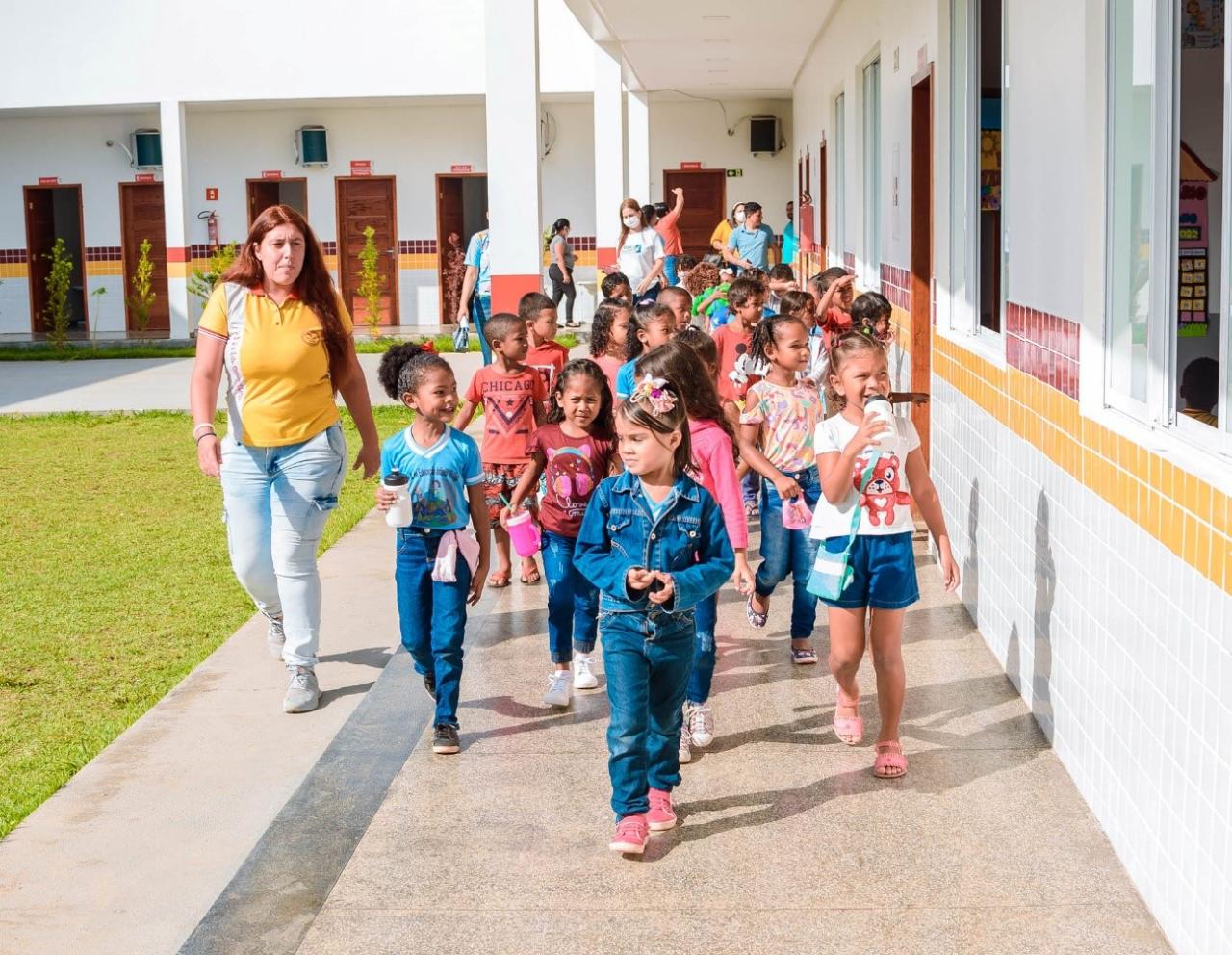 Educação de Mazagão - PCE Escolas realizam a transição da Educação Infantil para o Fundamental