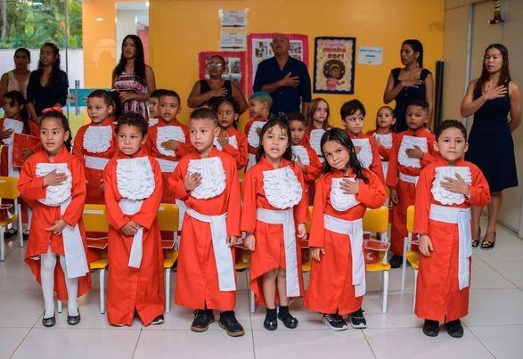 Escola Municipal de Educação Infantil Branca de Neve também realizou a festa de formatura dos Formandos 2022!