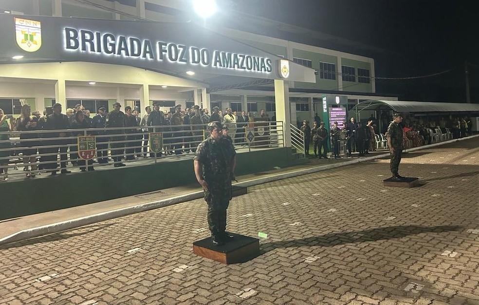 Exército tem novo comandante no Amapá; solenidade de passagem foi marcada por homenagens