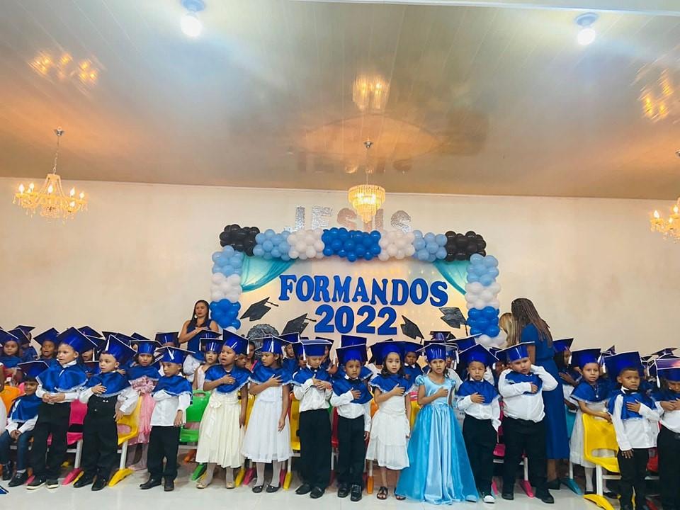 Formandos do II Período da Escola Jucicleide dos Santos Ferreira