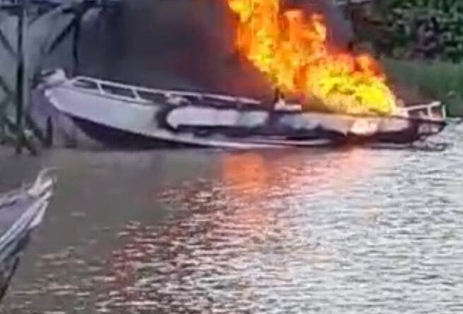 Incêndio em embarcação deixa nove feridos no porto de Santana