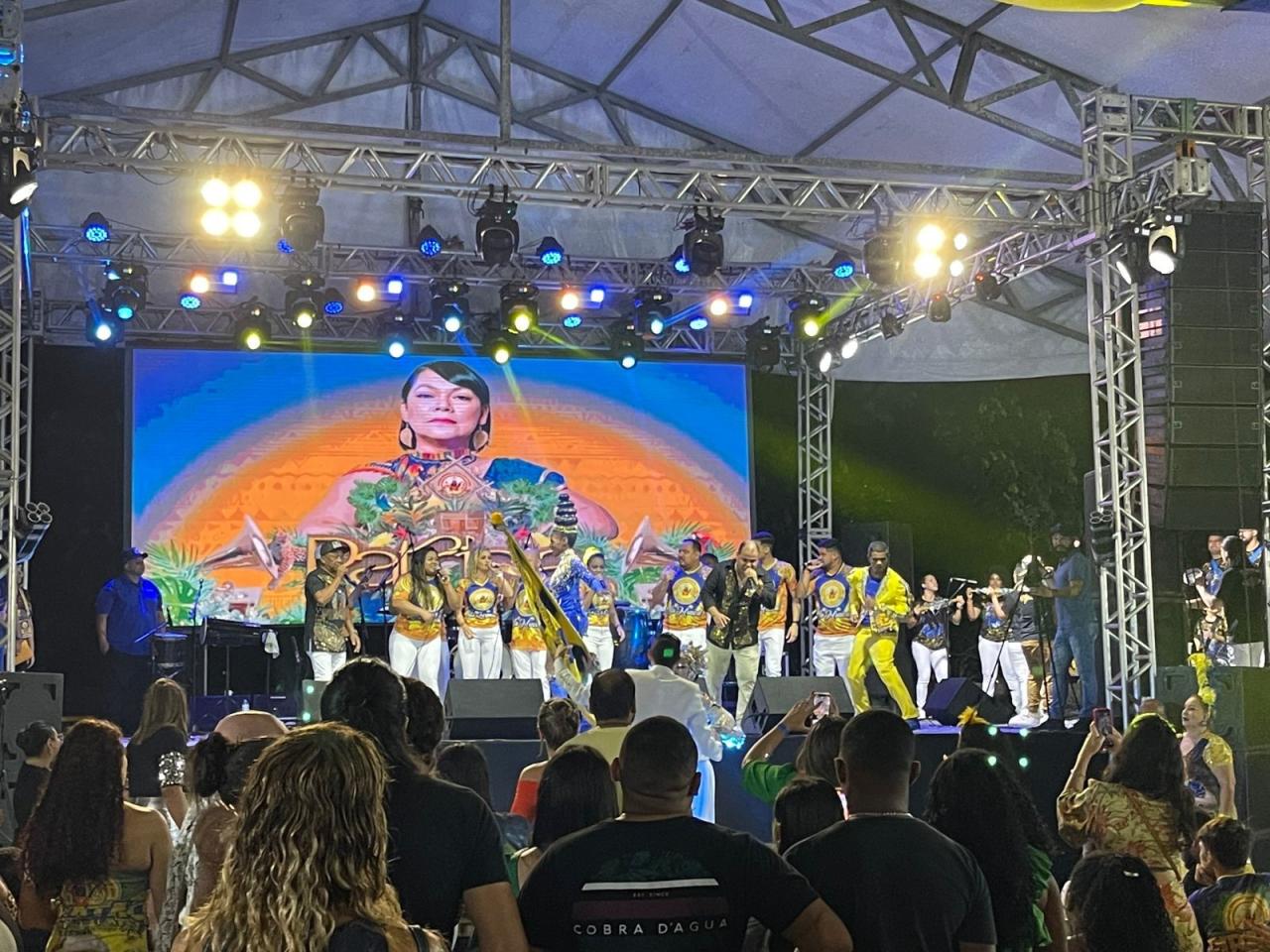 Mercado Central recebe ‘Ensaio show’ da escola de samba Piratas da Batucada, neste domingo (11)