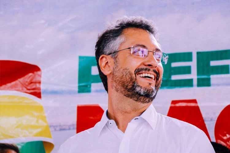 TRE/AP aprova prestação de contas com ressalvas e proclama Clécio eleito governador do Amapá