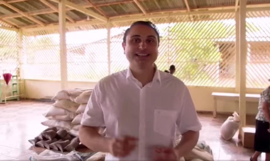 Deputado Jack JK Celebra entrega de insumos na comunidade do Tessalônica.