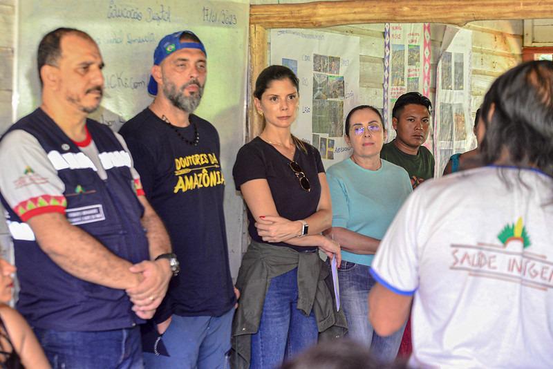 Doutores da Amazônia: Governo Clécio e entidade sem fins lucrativos planejam atendimentos de saúde bucal em aldeias indígenas.