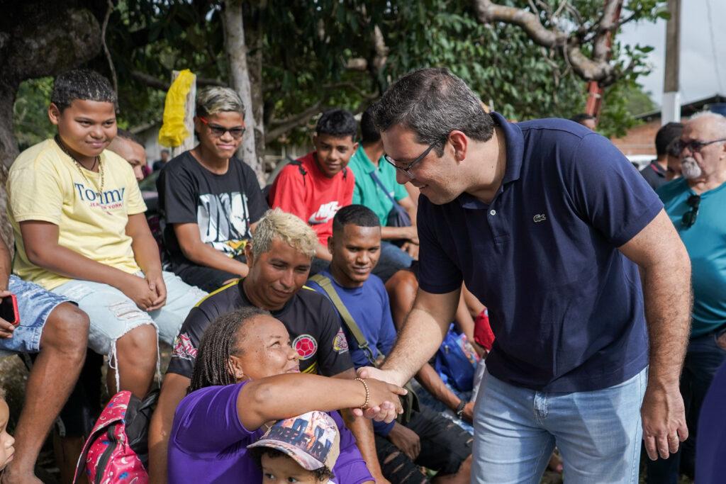 Em tradicional agenda de domingo, Dr. Furlan entrega obras de mobilidade e acompanha serviços na cidade