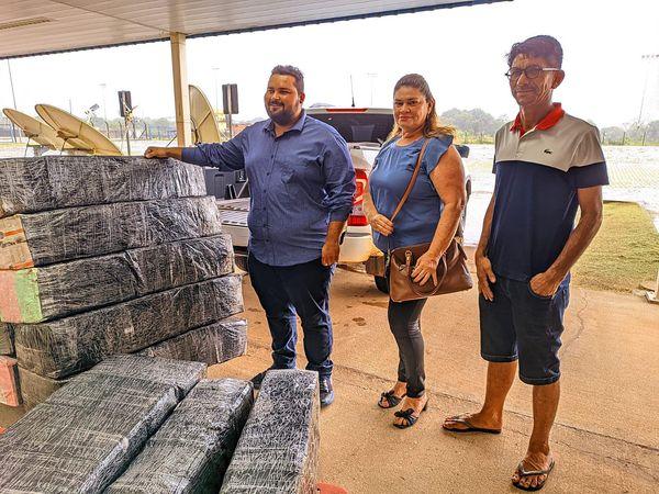 Prefeito Breno Almeida  visita a Receita Federal em Oiapoque e agradece por doação recebida