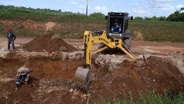 Prefeitura avança nas obras de macrodrenagem no bairro Balneário