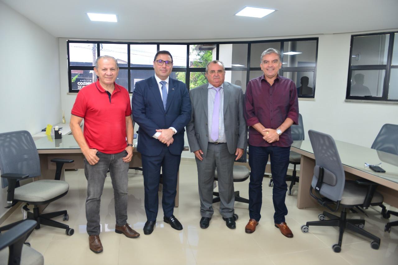 Presidente do TCE Amapá apresenta o TCE na Comunidade em Roraima
