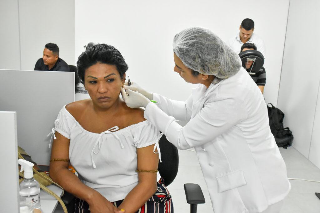 “Tirei o dia para cuidar da saúde”, diz mulher em ação que encerrou mês da visibilidade trans e travesti