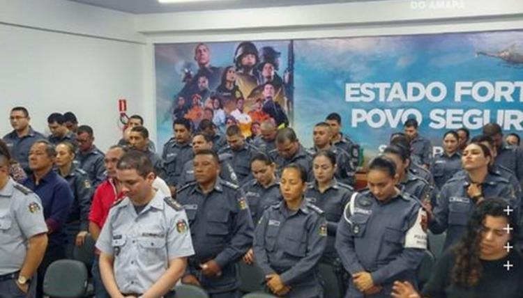 4º BPM REALIZA CULTO EM AÇÃO DE GRAÇAS PELO ANIVERSÁRIO DE 25 ANOS DO BATALHÃO