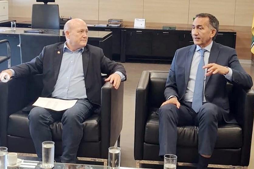 Bala Rocha acompanha agenda do amigo ministro Waldez Góes no Amapá