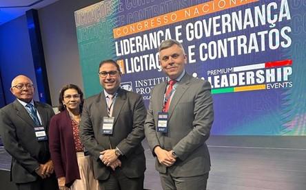 Conselheiros participam de congresso sobre Licitações e Contratos