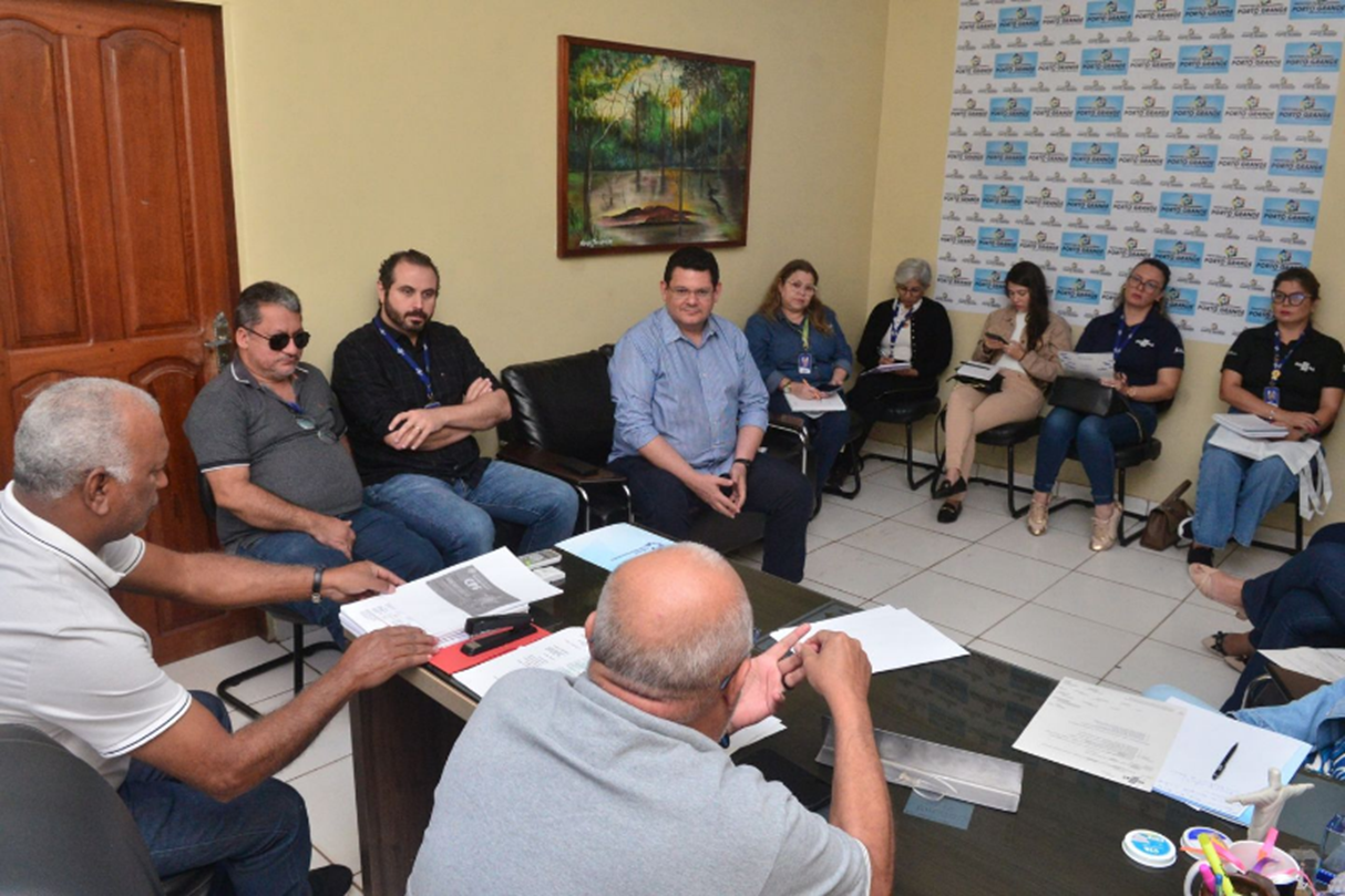 Prefeito Bessa recebe visita do presidente do Sebrae-AP, Josiel Alcolumbre