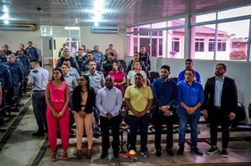 Prefeito Dudão participa de solenidade de passagem e Comando da PMAP em Mazagão