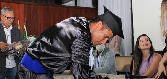 “Tive uma segunda chance e reencontrei minha dignidade”, relata o egresso Rubens Tavares atendido pelo Escritório Social