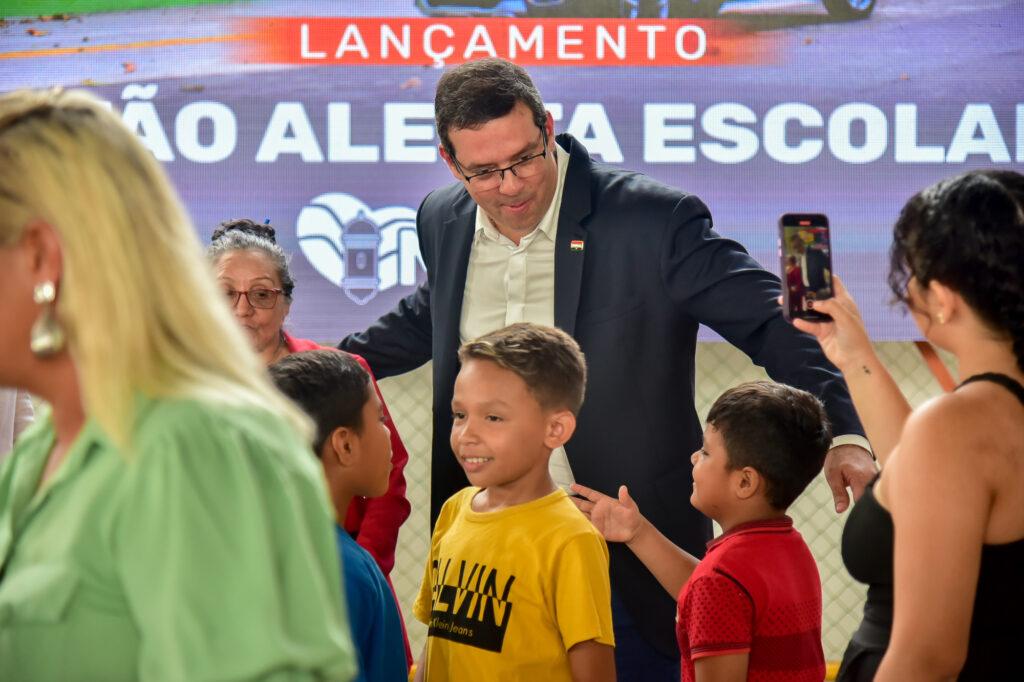 Prefeitura cria Botão de Alerta Escolar e aumenta segurança nas escolas com a presença da Guarda Civil