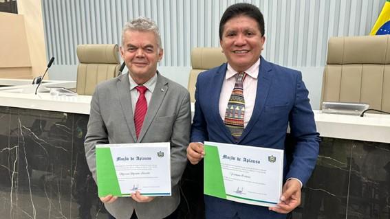 Juízes e secretário-geral do TJAP recebem Moção de Aplausos na Assembleia Legislativa do Amapá