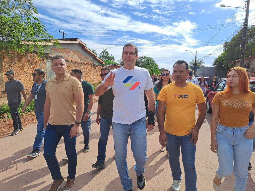 Agenda de domingo: Prefeito Dr. Furlan inspeciona obras públicas em andamento
