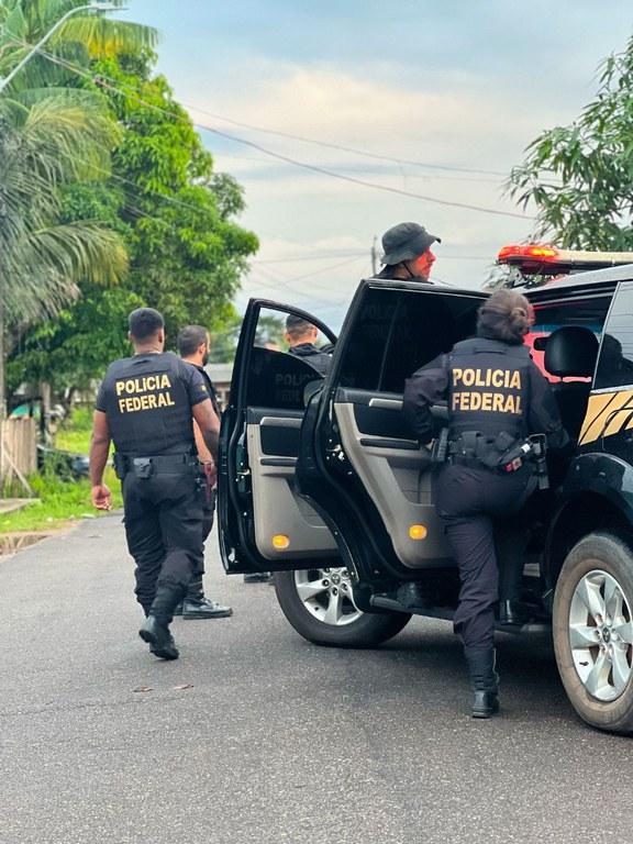PF prende homem em flagrante por promoção de migração ilegal no Oiapoque