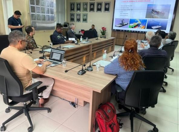 Projeto de empreendimento portuário é apresentado para MP-AP, TCE-AP, Marinha e Exército