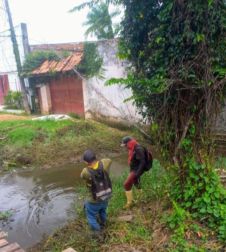 Fortes chuvas: Bairro Provedor passa por serviços de desobstrução de bueiros e limpeza