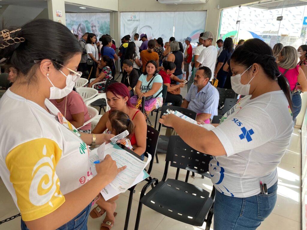 Prefeitura de Macapá leva vacinação itinerante para usuários da Casa do Bolsa