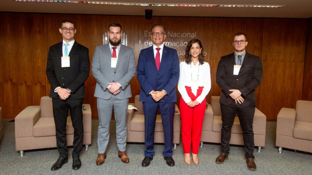 Quatro novos juízes substitutos do Tribunal de Justiça participam de curso em Brasília