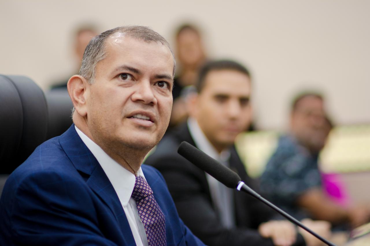 Indicação de Favacho para fiscalização em lojas de veículos em Macapá será votada na AL-AP