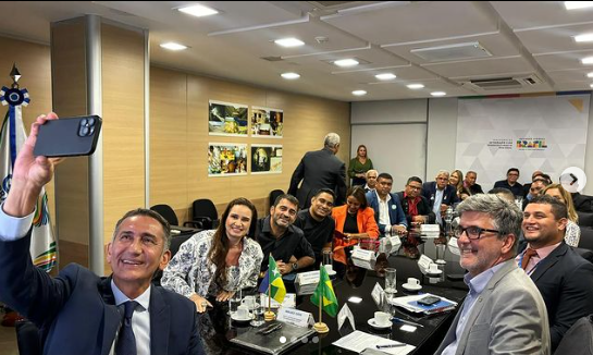 Ministro Waldez Góes reitera apoio ao Vale do Jari e anuncia Caravana Federativa