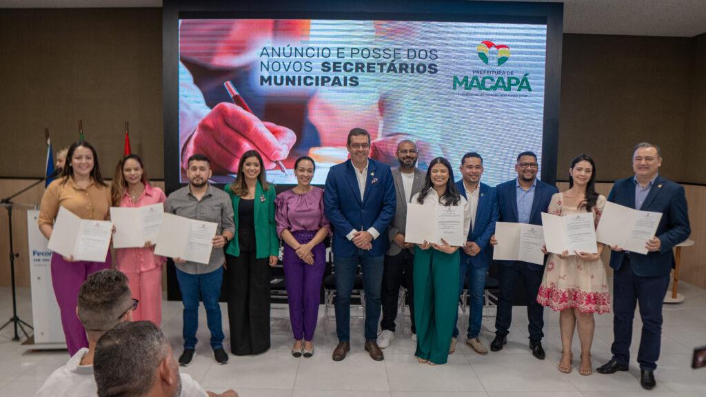 Prefeito Dr. Furlan empossa novos secretários, subsecretários e subprefeitos municipais