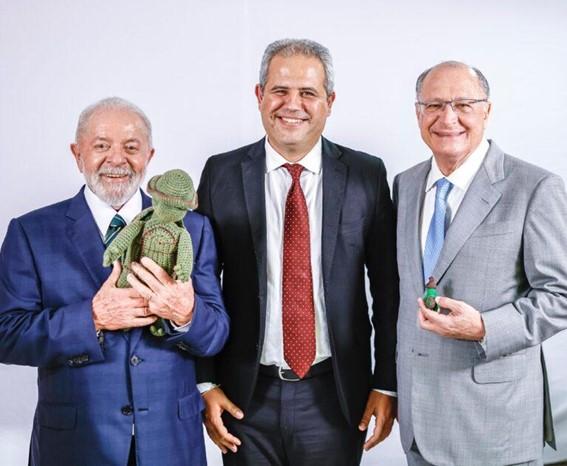Tartarugalzinho em festa: cerimônia oficial marca entrega de terreno do Campus IFAP