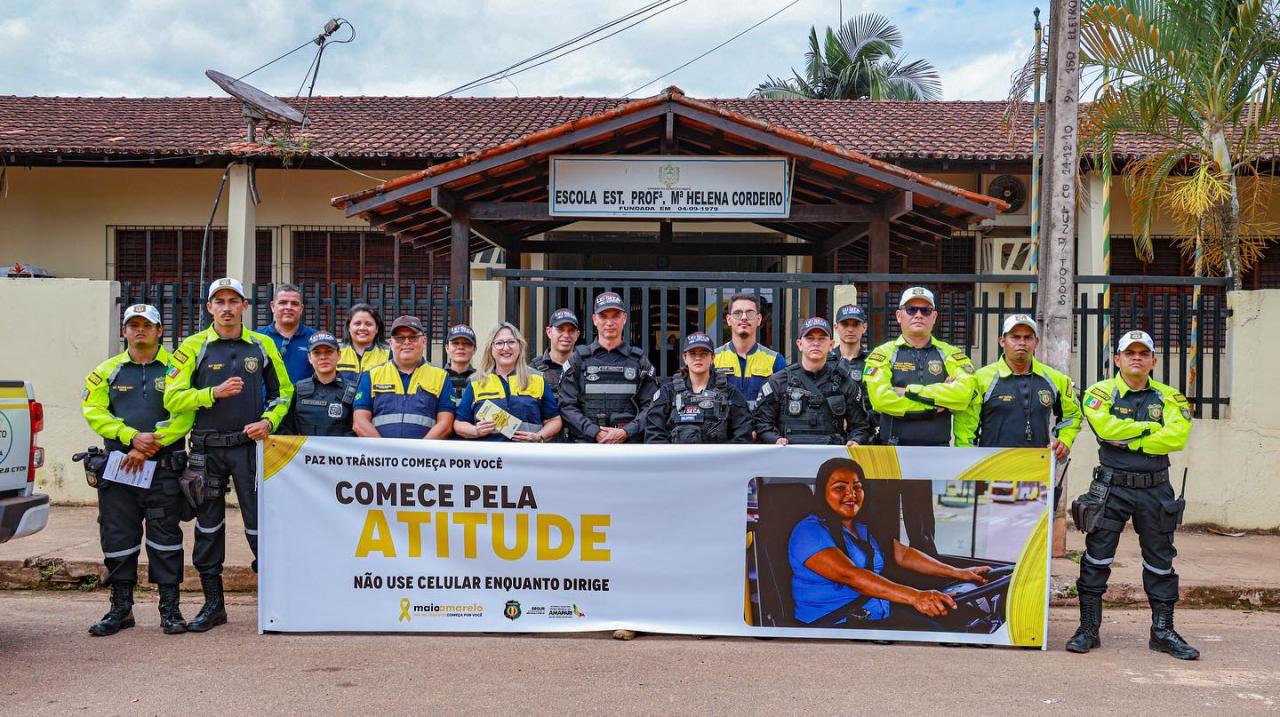 Departamento de Trânsito de Pedra Branca inicia campanha Maio Amarelo em ruas e escolas do município