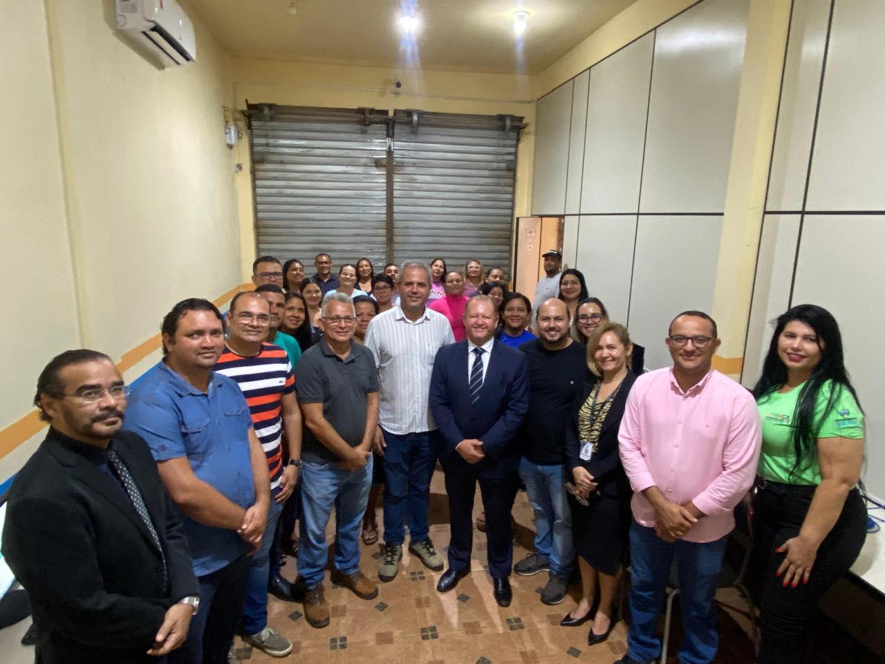 Desembargador do TJAP participa de agenda institucional em Tartarugalzinho