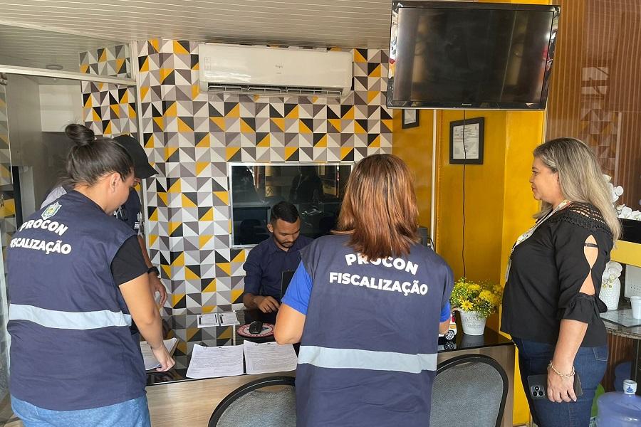 Procon Amapá prepara operação para fiscalizar oferta de serviços durante as férias, em Macapá e Santana