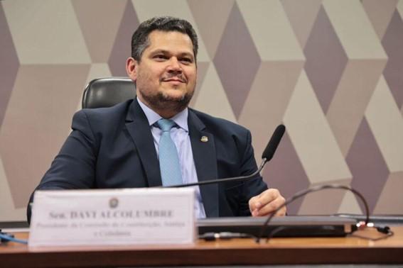 Davi diz ser preciso quebrar “preconceito regional” para país ajudar o Amapá