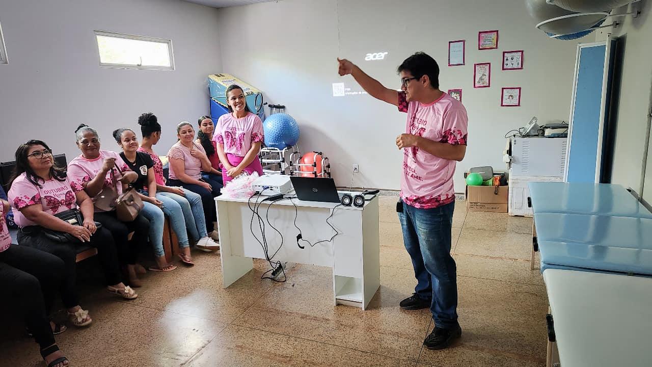 Mulheres de Oiapoque participam de palestra e tiram dúvidas sobre o câncer de mama