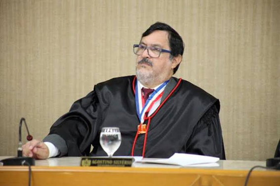 Por aclamação desembargador Agostino Silvério é eleito corregedor e vice-presidente do TRE-AP