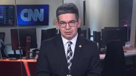 Lula demonstra otimismo e compromisso fiscal em reunião ministerial, diz Randolfe Rodrigues à CNN