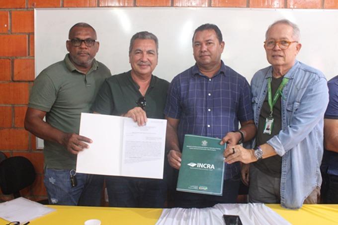 Prefeitura de Calçoene assina termo de cooperação com o INCRA