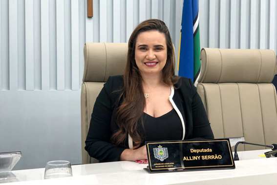 Presidente da Alap, deputada Alliny Serrão, apresenta lei de criação da Semana do Portador de Deficiência Intelectual