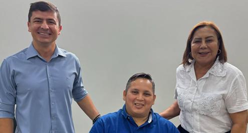 Prefeito Marcelo Pantoja Reúne-se com Secretário de Estado para Discutir Projetos e Convênios de Pedra Branca