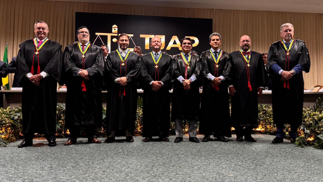 Novos Dirigentes do TJAP tomam posse para o Biênio 2025-2027