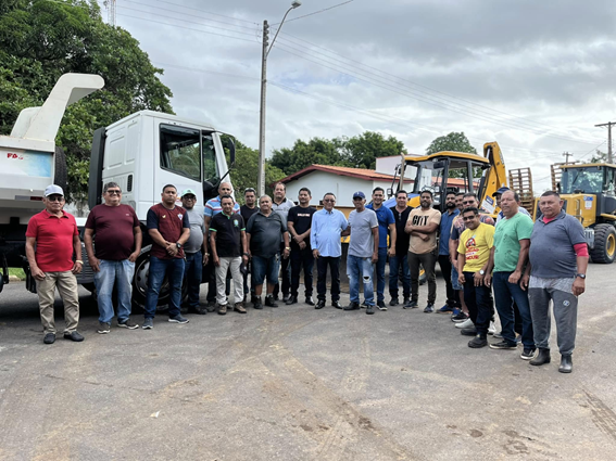Prefeito Manoel Souza inicia grande força-tarefa de limpeza urbana e reforça compromisso com a qualidade de vida da população